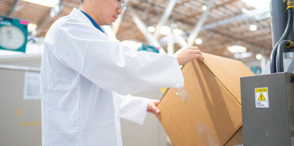 Package design is critical to a new medical device product launch. Avoid costly delays and better understand the process with our medical device packaging checklist.